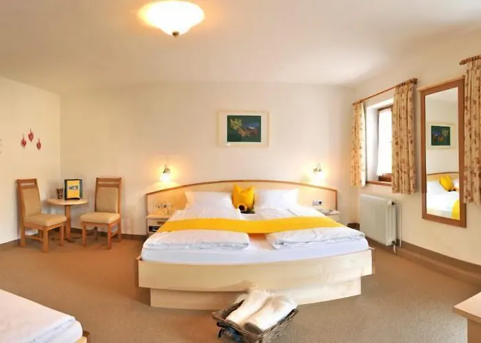 Gaestehaus Enzianhof Garni 3* Oberammergau