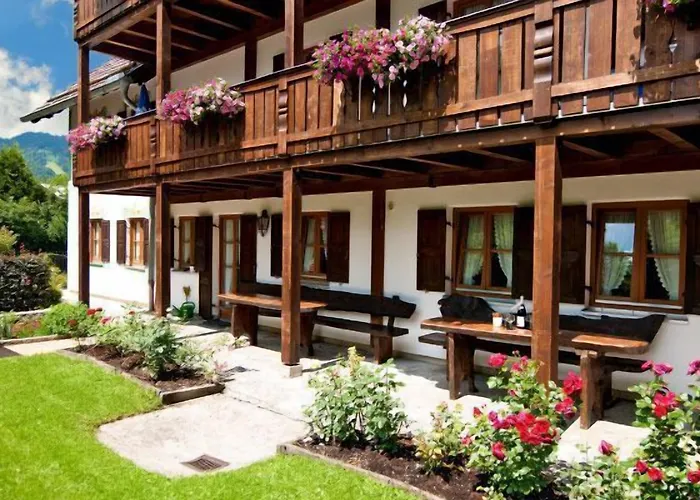 Gaestehaus Enzianhof Garni Pensión