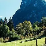 Gaestehaus Enzianhof Garni 3*