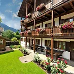 Gaestehaus Enzianhof Garni Casa de hóspedes 3*