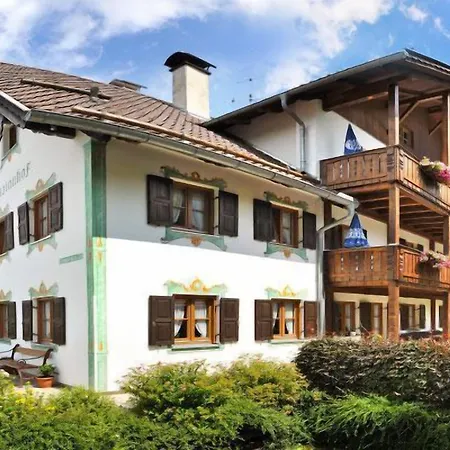 ゲストハウス Gaestehaus Enzianhof Garni オーバーアマーガウ