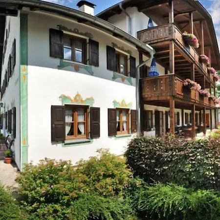 Gaestehaus Enzianhof Garni