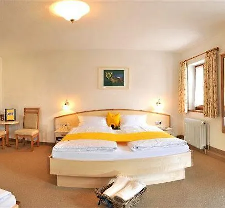 Gaestehaus Enzianhof Garni 3* Oberammergau